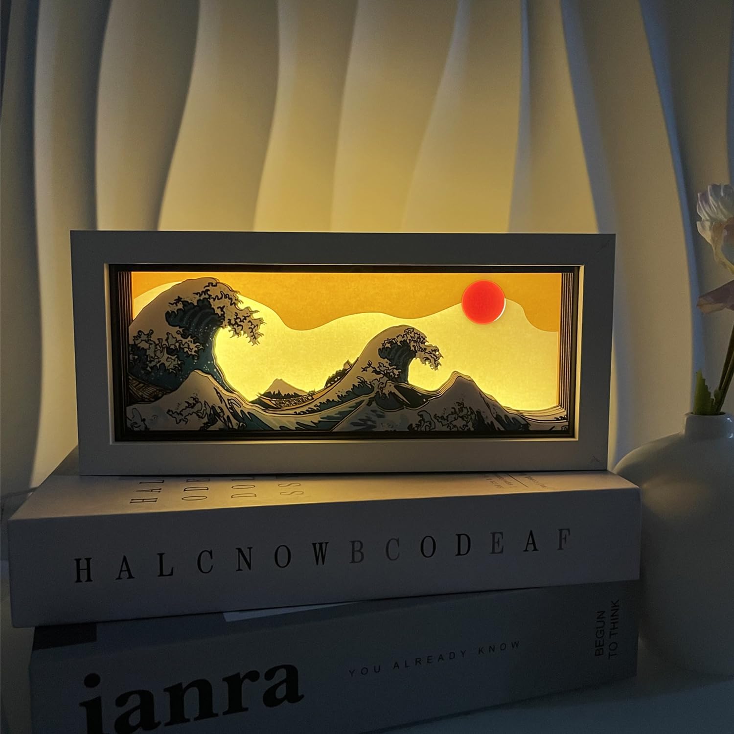 Japanese Great Wave LED Light Box, The Great Wave Off Kanagawa 3D Paper Carving Night Light USB Powered Room Decor Aesthetic Light for Bedroom HOM